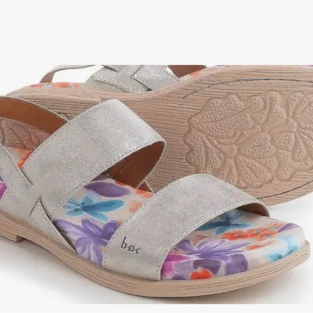 b.o.c. Women's Metallic Sandals